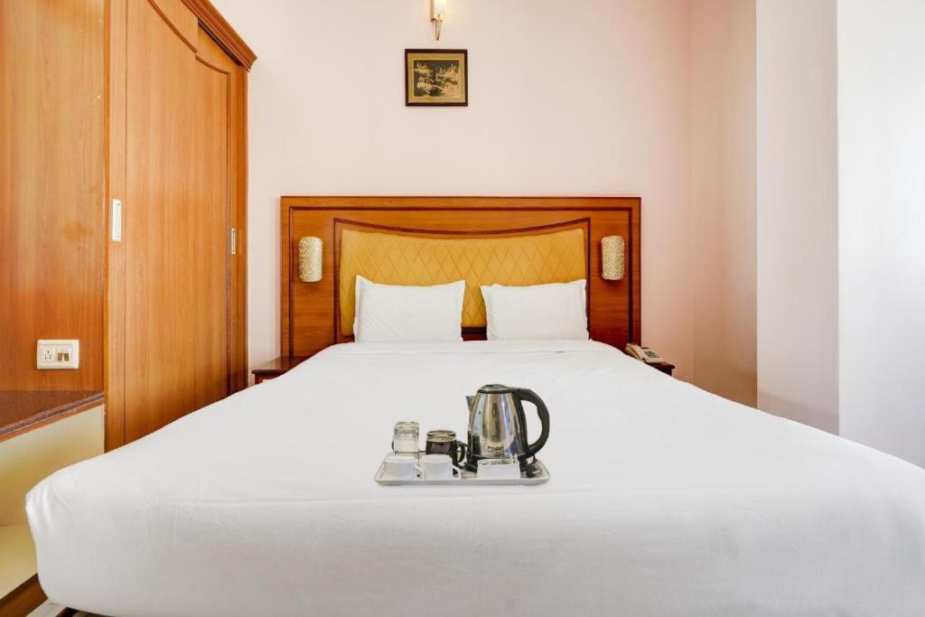 Hotel Devi Tower Salem Esterno foto