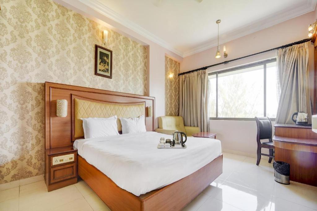 Hotel Devi Tower Salem Esterno foto