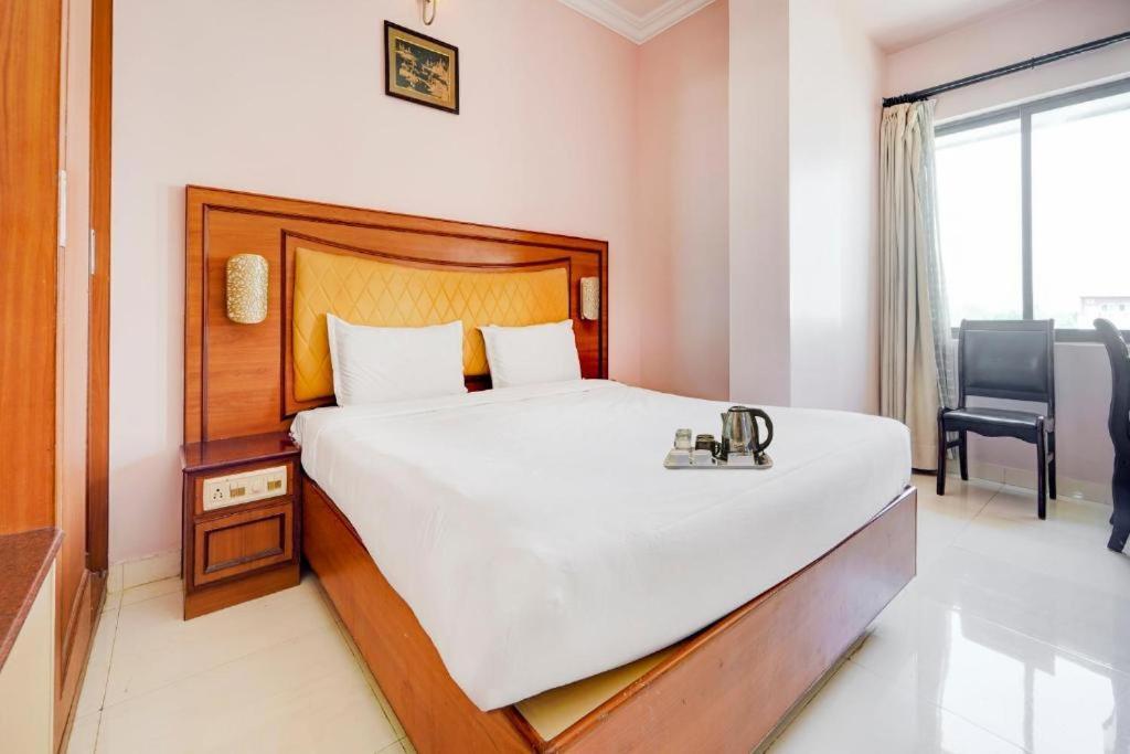 Hotel Devi Tower Salem Esterno foto